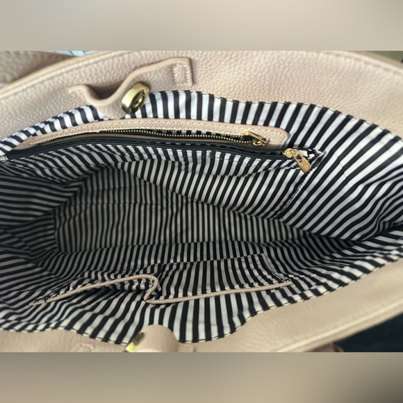 Madison West Oversized Neutral Blush Tote Bag - Picture 10 of 16